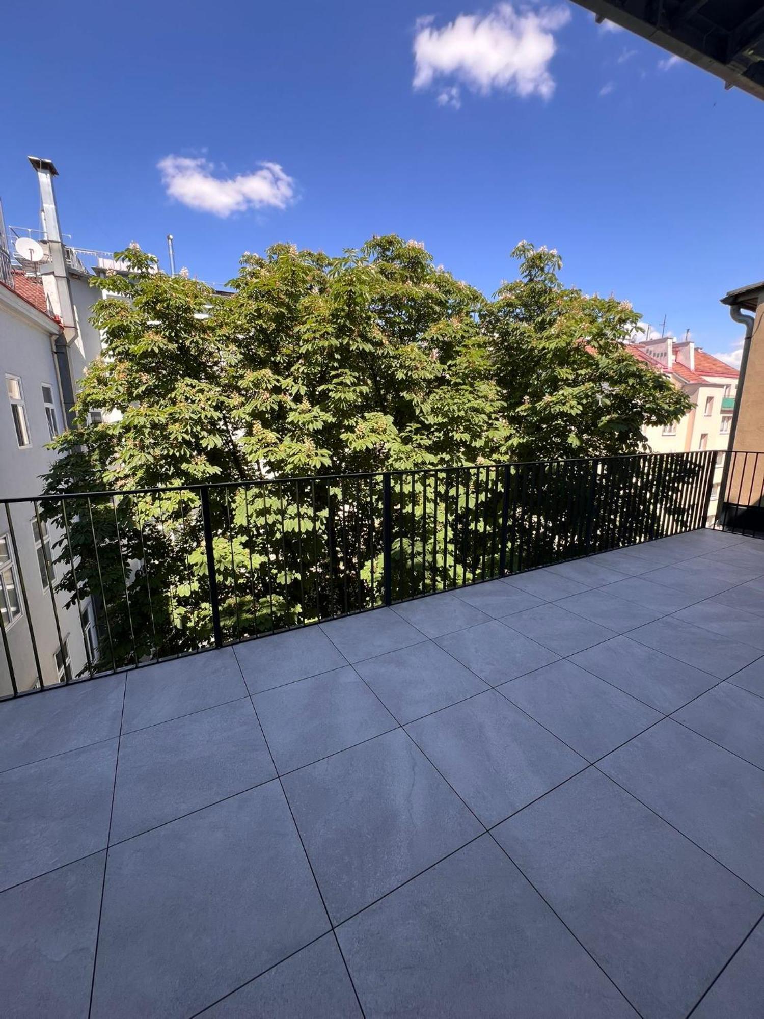 Large Garden-View Balcony Comfort Retreat 1020-Vienna Wien Exteriör bild